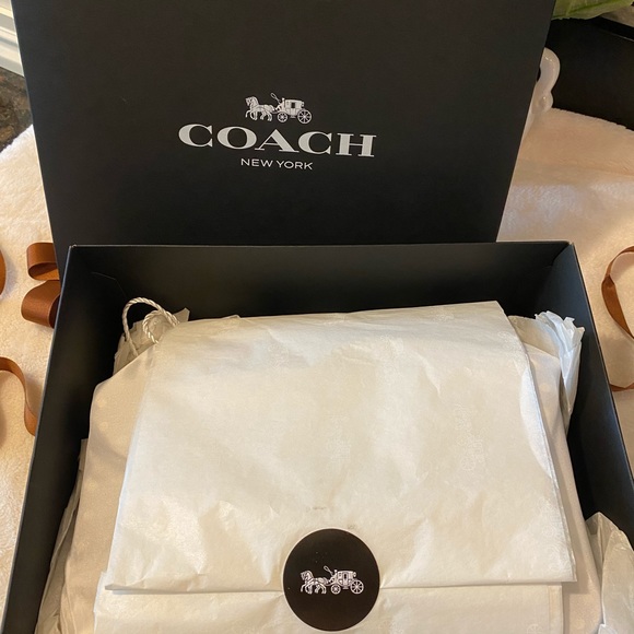 🔥LAST ONE🔥COACH TABBY SHOULDER BAG 26 WITH VELVETS - Picture 4 of 9